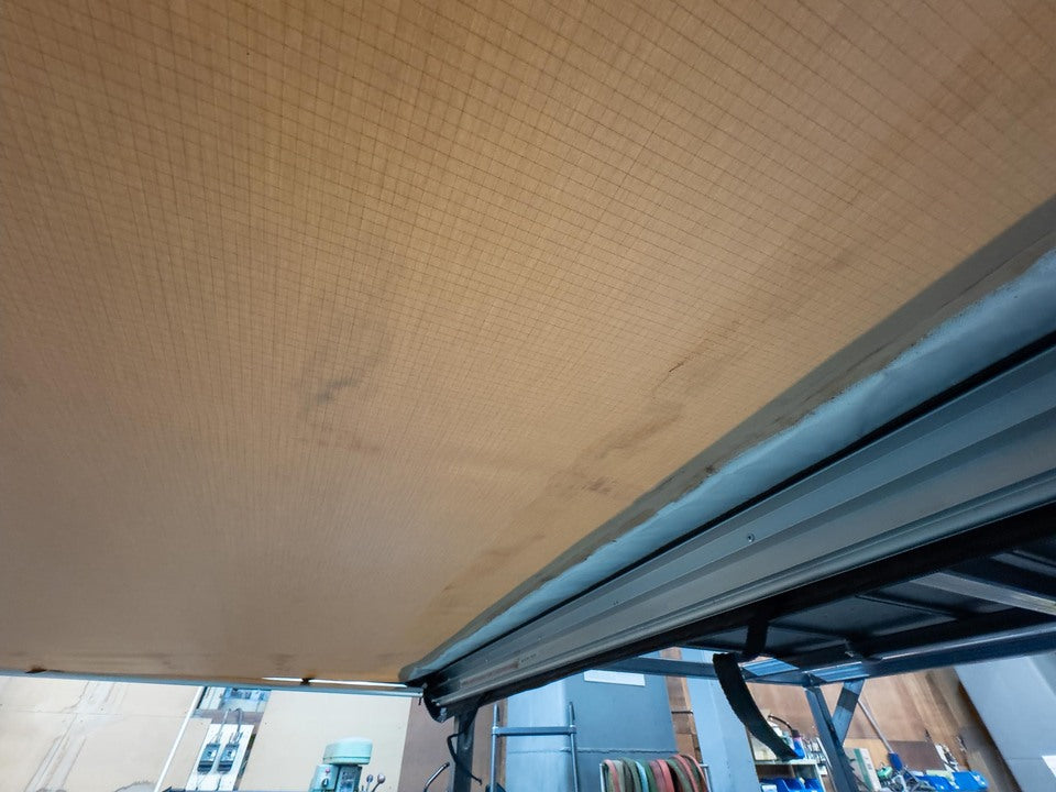 SIDE AWNING 2.5×2.5m