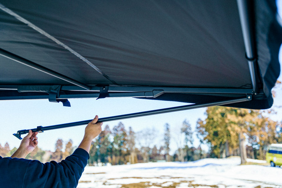 One action self awning 2.3m