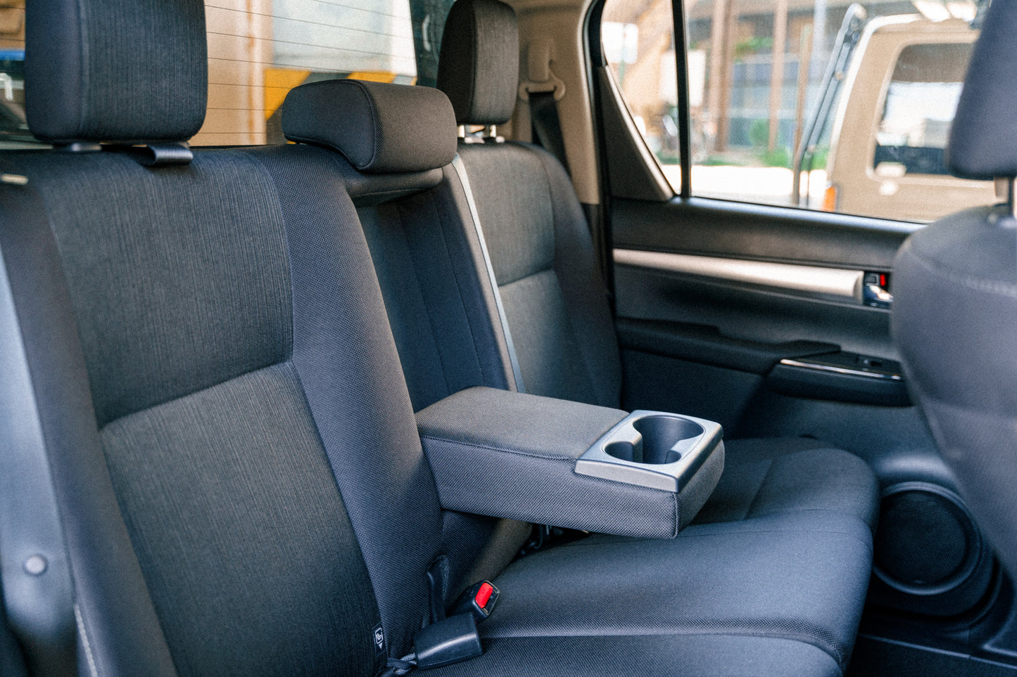 ハイラックスGUN 125 2.4 Z ディーゼル 4WD ルーフトップテント サイドオーニング アネックスルーム等 付属品多数