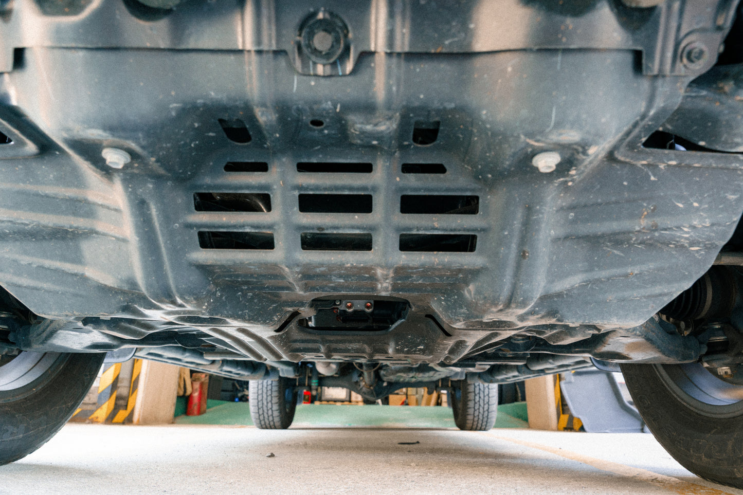 ハイラックスGUN 125 2.4 Z ディーゼル 4WD ルーフトップテント サイドオーニング アネックスルーム等 付属品多数