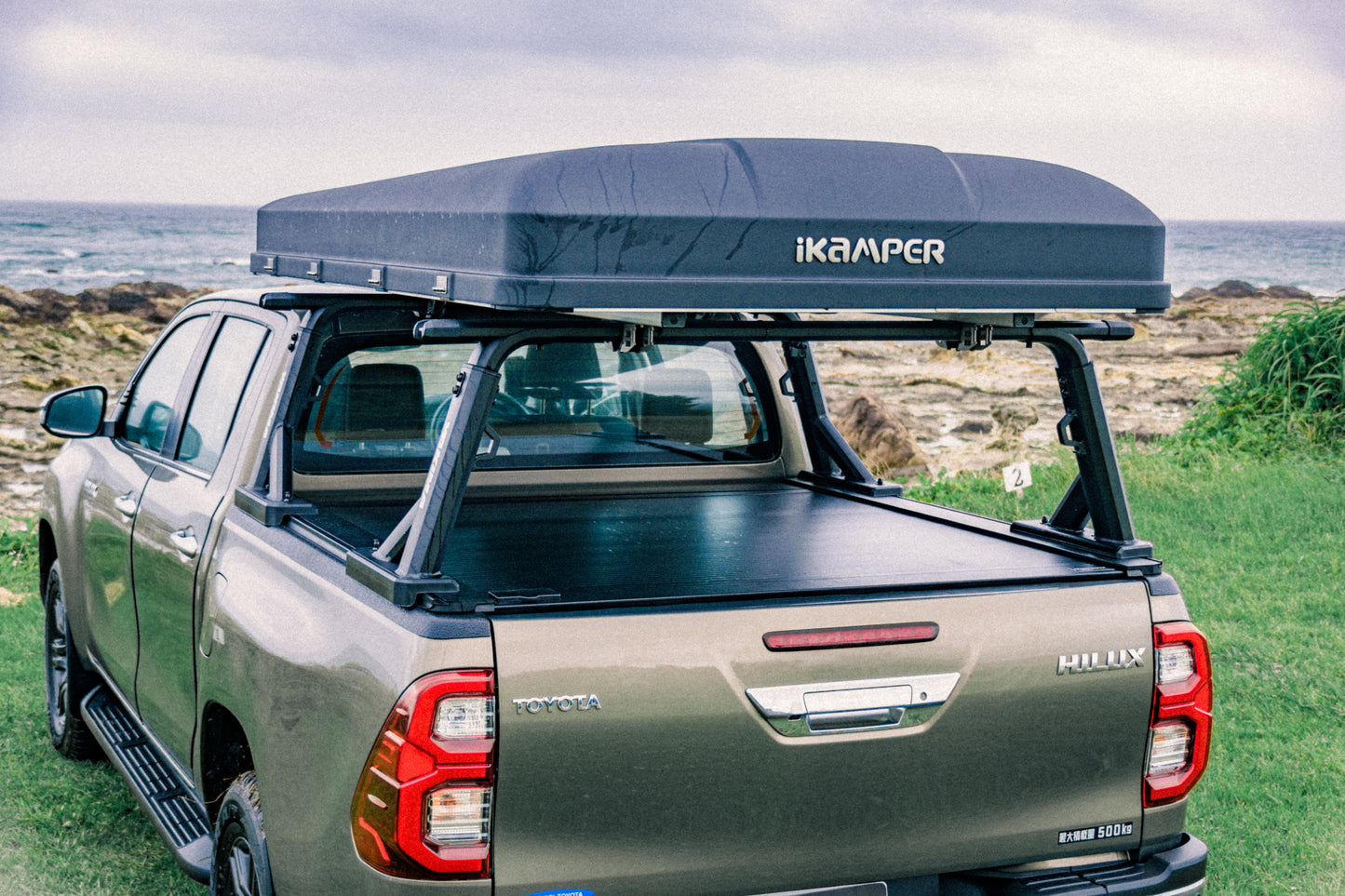 ハイラックスGUN 125 2.4 Z ディーゼル 4WD ルーフトップテント サイドオーニング アネックスルーム等 付属品多数